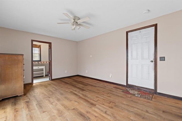 213 Henshaw St, Leicester, MA 01524