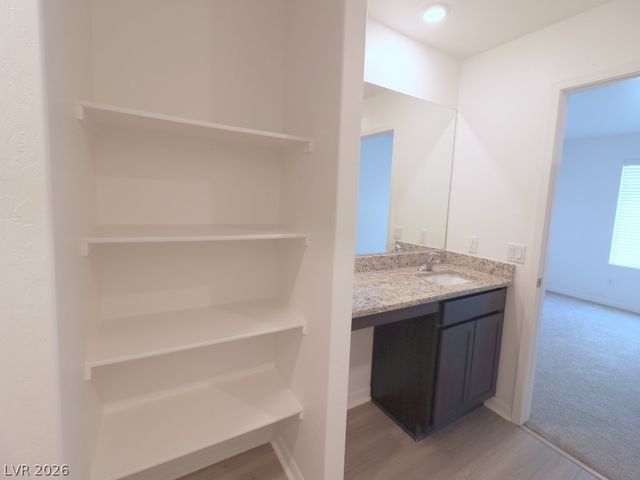 513 Abrazar Avenue, North Las Vegas, NV 89081