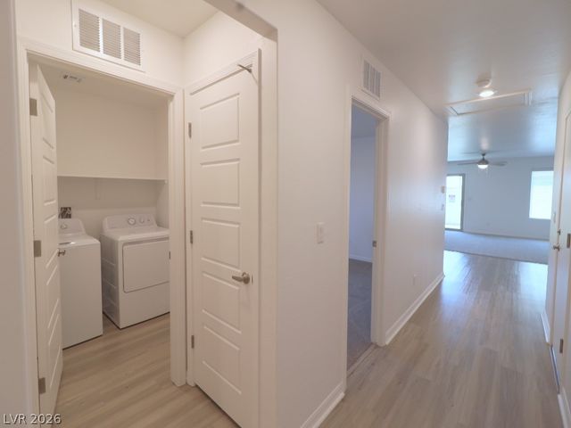 513 Abrazar Avenue, North Las Vegas, NV 89081