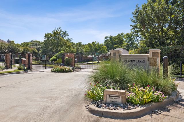 5516 Greenview Court, North Richland Hills, TX 76148