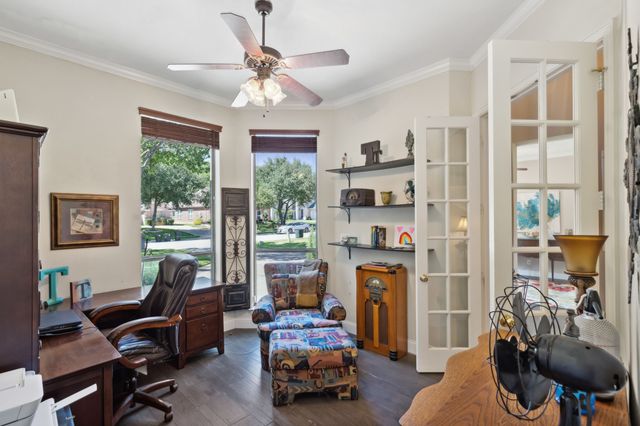 5516 Greenview Court, North Richland Hills, TX 76148