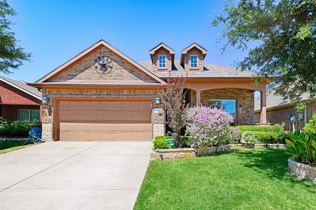 13149 Red Robin Drive, Fort Worth, TX 76244