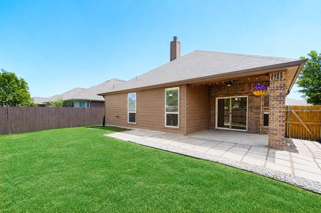 13149 Red Robin Drive, Fort Worth, TX 76244