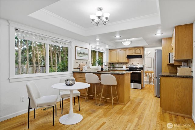 12211 NE 139th Place, Kirkland, WA 98034