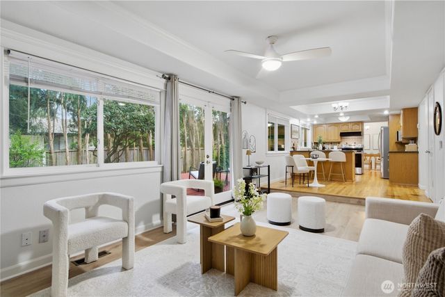 12211 NE 139th Place, Kirkland, WA 98034