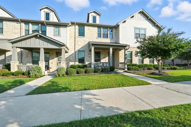 6489 Iron Horse Boulevard, North Richland Hills, TX 76180