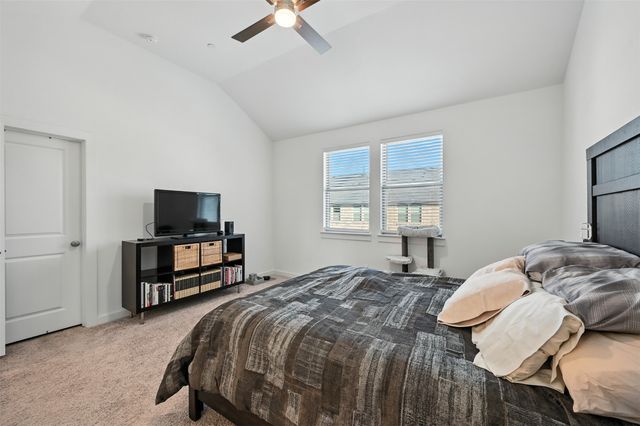 6489 Iron Horse Boulevard, North Richland Hills, TX 76180