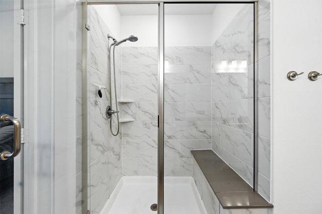 6489 Iron Horse Boulevard, North Richland Hills, TX 76180