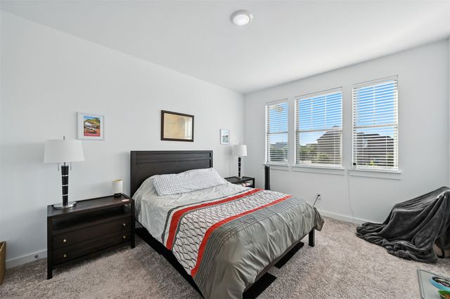 6489 Iron Horse Boulevard, North Richland Hills, TX 76180