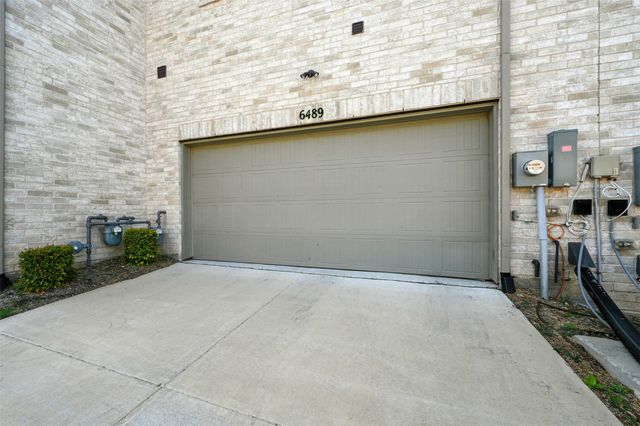 6489 Iron Horse Boulevard, North Richland Hills, TX 76180