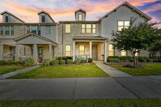 6489 Iron Horse Boulevard, North Richland Hills, TX 76180