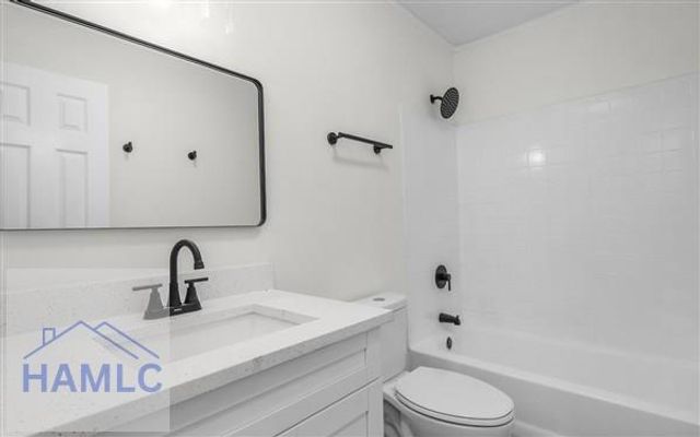 1076 Live Oak Drive, Hinesville, GA 31310