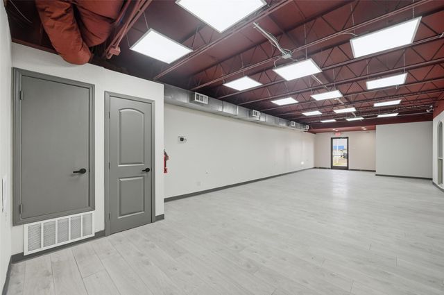 508 Bedford Road, Bedford, TX 76022