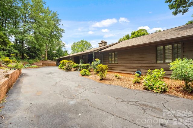 2915 Old Stage Road, Gastonia, NC 28052