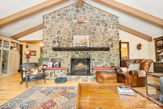 2915 Old Stage Road, Gastonia, NC 28052