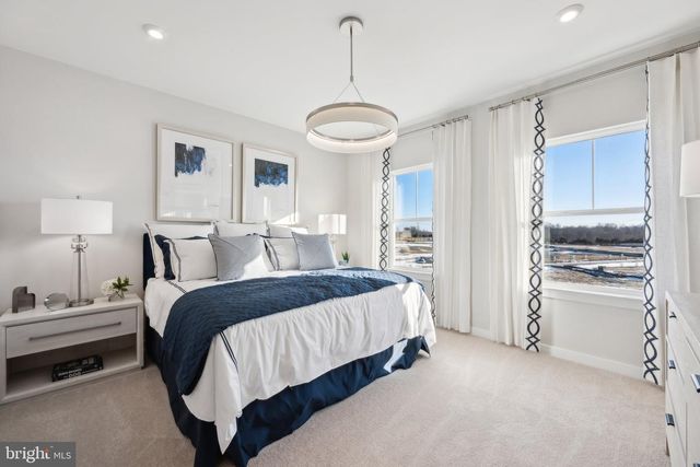 3519 DEAN DR, Hyattsville, MD 20782