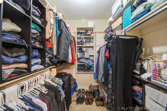 8304 S 4th Street, Broken Arrow, OK 74011