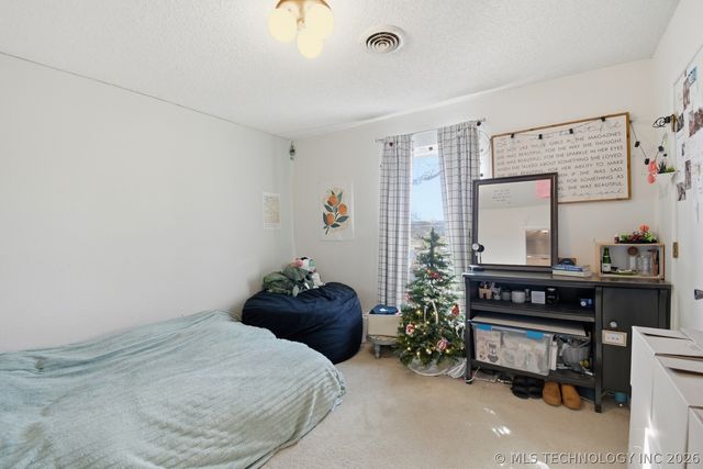 8304 S 4th Street, Broken Arrow, OK 74011