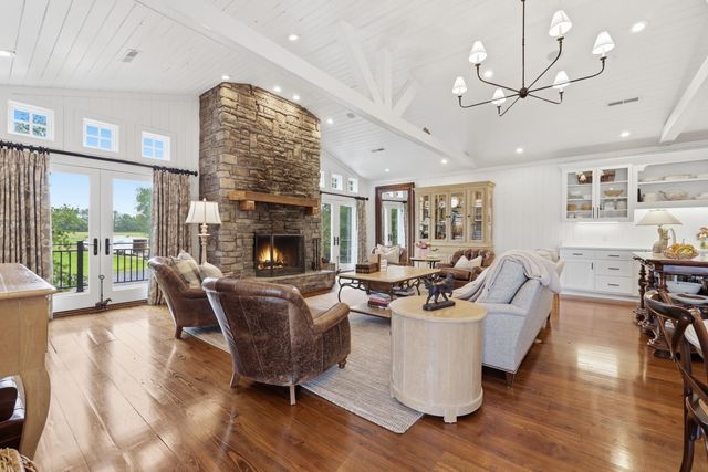 1720 Mckendree Church Road, Kevil, KY 42053