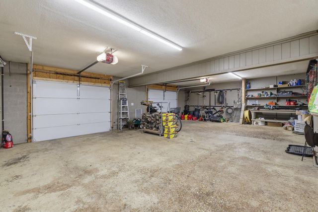1720 Mckendree Church Road, Kevil, KY 42053
