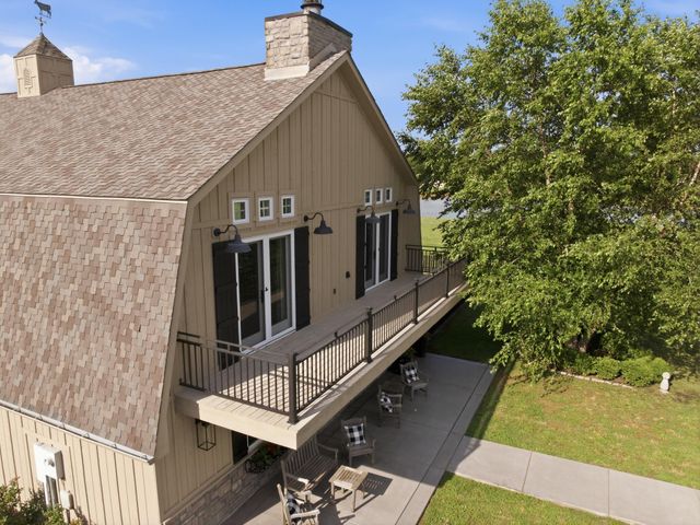 1720 Mckendree Church Road, Kevil, KY 42053