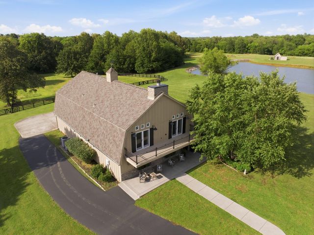 1720 Mckendree Church Road, Kevil, KY 42053