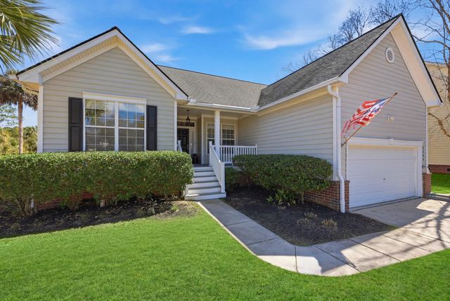 2384 Bergeron Way, Mount Pleasant, SC 29466