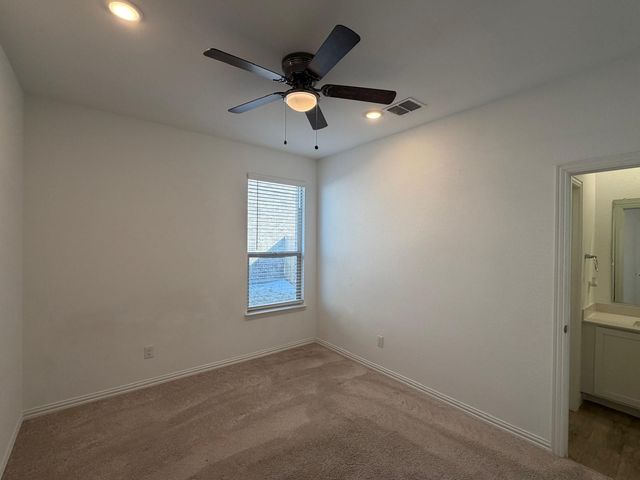 2521 Birchcrest Drive, Fort Worth, TX 76179