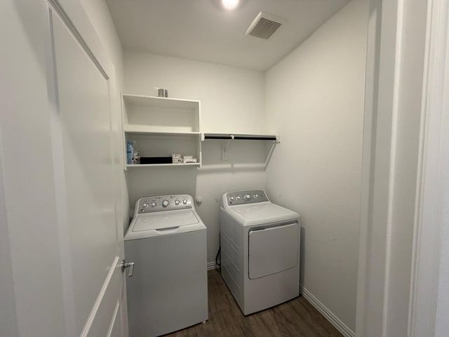 2521 Birchcrest Drive, Fort Worth, TX 76179