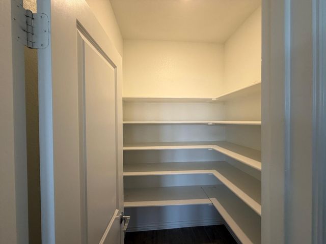 2521 Birchcrest Drive, Fort Worth, TX 76179