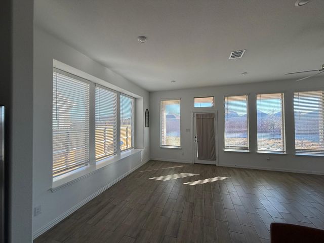 2521 Birchcrest Drive, Fort Worth, TX 76179