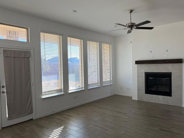 2521 Birchcrest Drive, Fort Worth, TX 76179