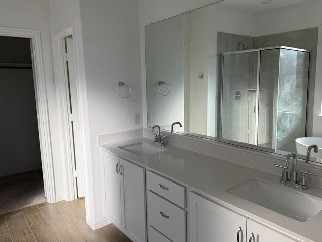 2521 Birchcrest Drive, Fort Worth, TX 76179