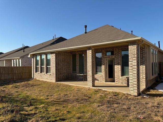 2521 Birchcrest Drive, Fort Worth, TX 76179