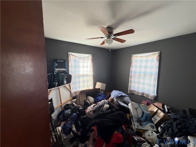 904 Augusta Ave, Petersburg, VA 23803