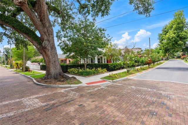 900 E PINE STREET, Orlando, FL 32801