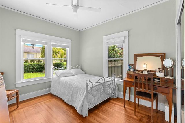 900 E PINE STREET, Orlando, FL 32801