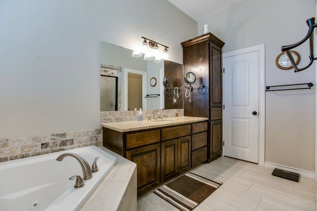 5411 Grey Wolf Lane, San Angelo, TX 76901