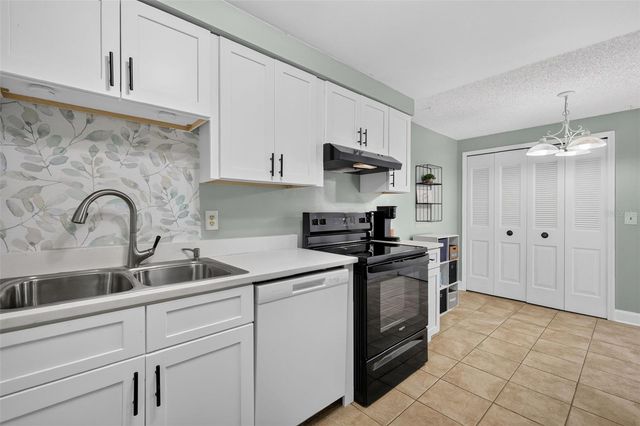 612 WOODRIDGE DRIVE, Casselberry, FL 32730