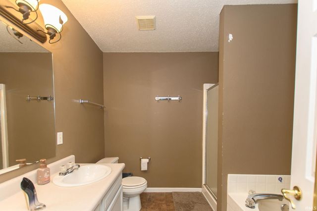 846 Springwater Road, Kokomo, IN 46902