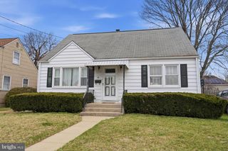 51 UNWIN DR, Hamilton, NJ 08610