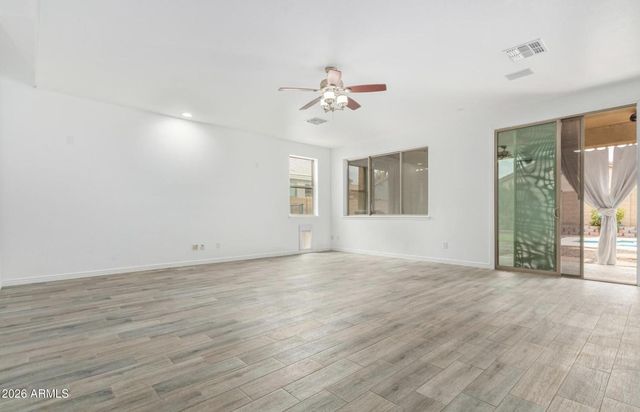 33002 N PEBBLE CREEK Drive, San Tan Valley, AZ 85143