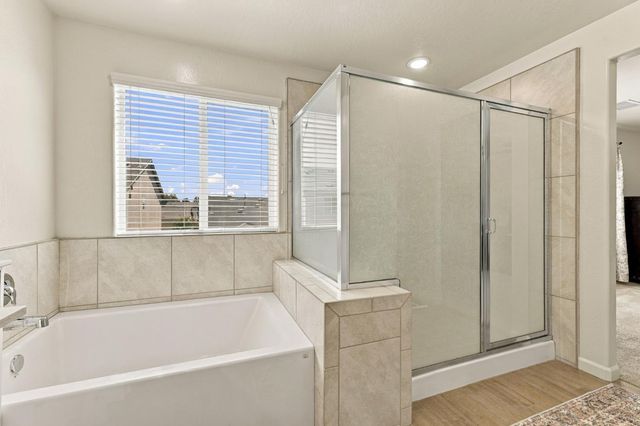 6585 E Huffman Avenue, Fresno, CA 93727