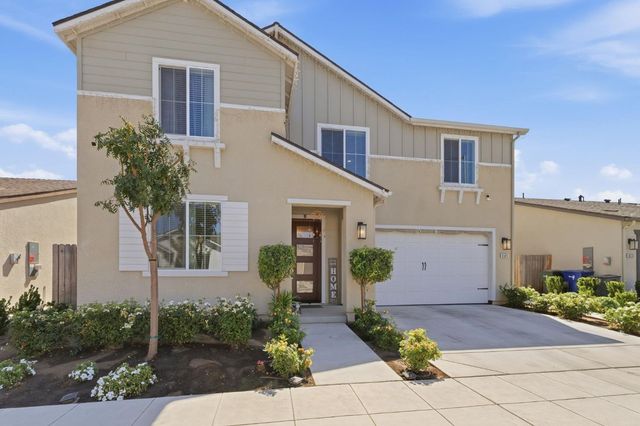 6585 E Huffman Avenue, Fresno, CA 93727