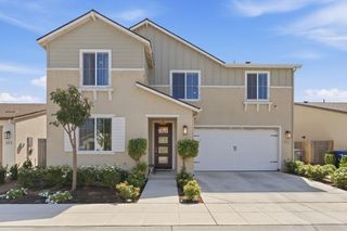 6585 E Huffman Avenue, Fresno, CA 93727