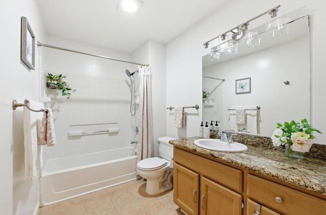 72 Bayside Court, Richmond, CA 94804