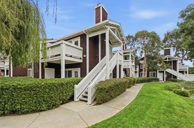 72 Bayside Court, Richmond, CA 94804