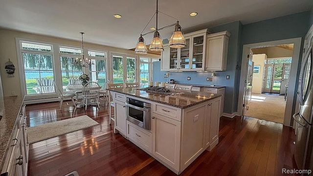 3219 Midway Drive, Onekama Township, MI 49675