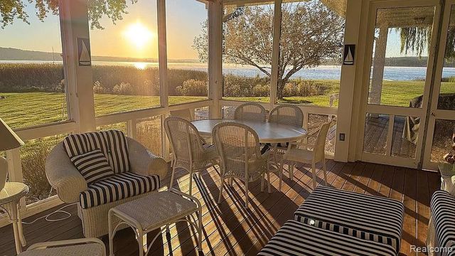 3219 Midway Drive, Onekama Township, MI 49675