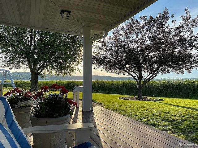 3219 Midway Drive, Onekama Township, MI 49675